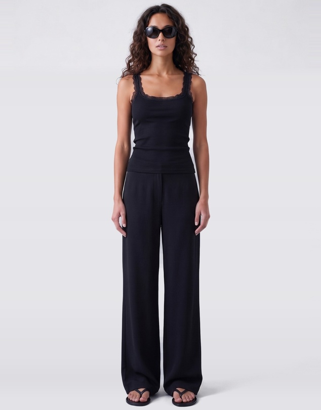 Style Addict - Lace Trim Tank