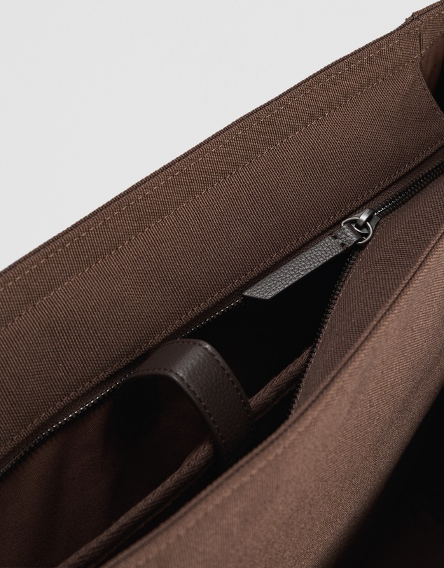 Country Road - Hudson Messenger
