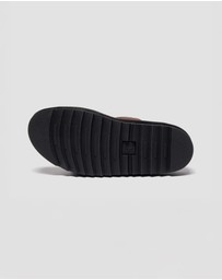 Dr Martens - Myles Slides - Women's