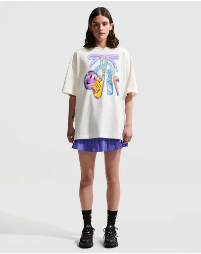 Nike - Sportswear Classic Oversized Tee