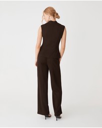 Forcast - Juno V-Neck Ponte Top