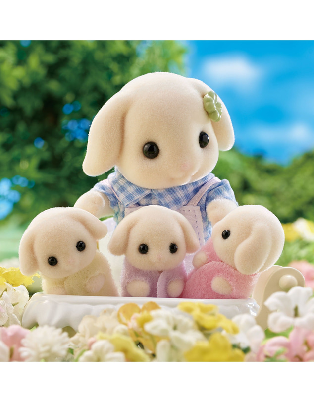 Sylvanian Families - Sylvanian Families Flora Rabbit Family