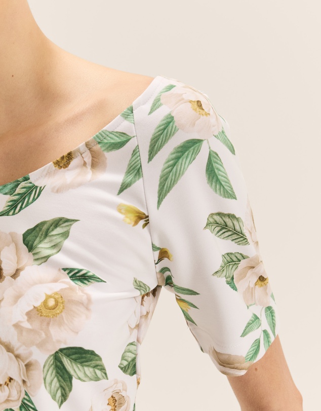 Review - Peony Top