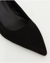 Betts - Davis Pointed Toe Stiletto Pumps