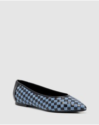 Nine West - Largo