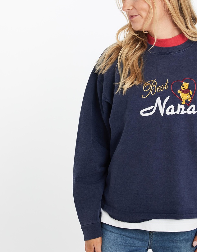Vintage by The Real Deal - Pre Loved - Vintage 90s Disney Winnie The Pooh 'Best Nana' Sweatshirt
