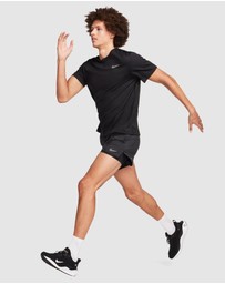 Nike - Stride 5in DriFIT 2in1 Running Shorts