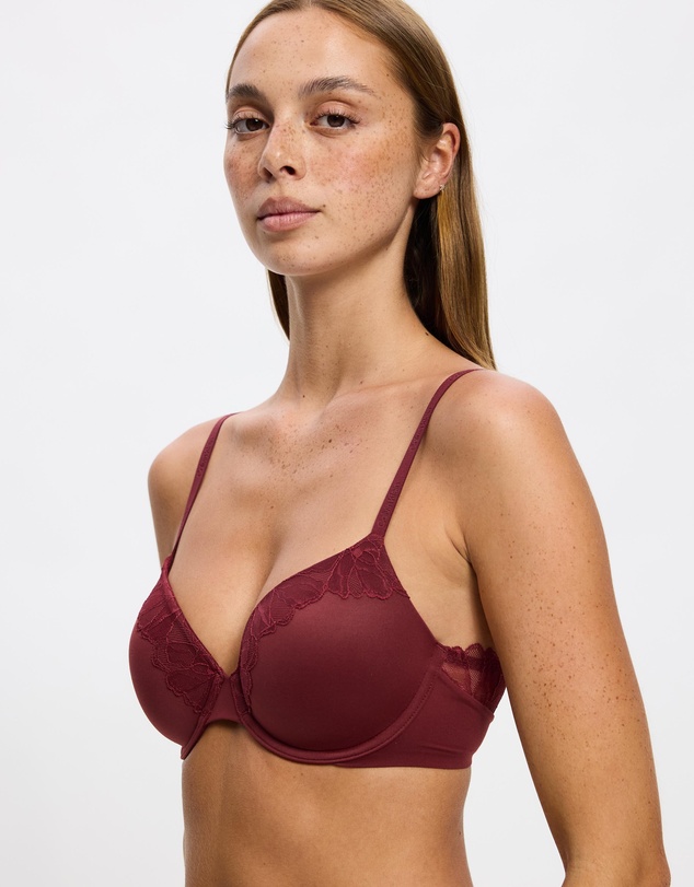 Calvin Klein - Perfectly Fit Lace Light Lined Perfect Coverage