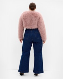 City Chic - Plus size Angelica Faux Fur Crop Jacket - deep blush