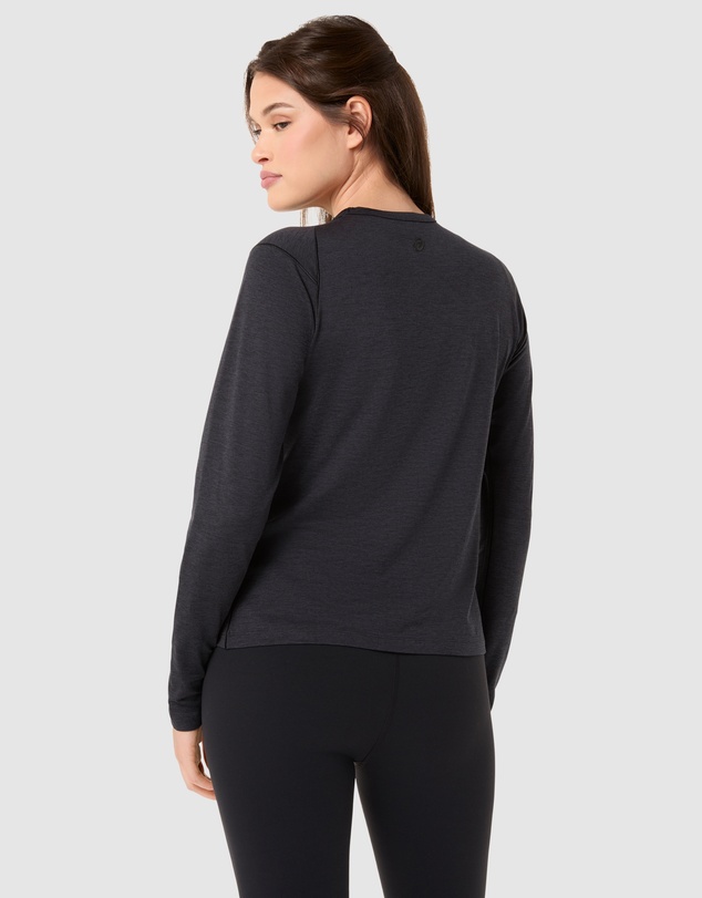 ASICS - Refined Texture Long Sleeve Top - Women's