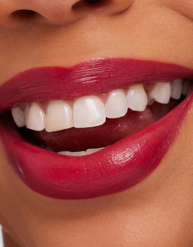 MAC - MACXIMAL Sleek Satin Lipstick Maraschino, Much?