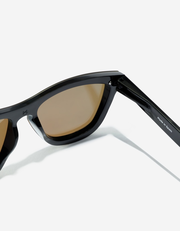 Hawkers Co - HAWKERS - Clear Blue ONE VENM RAW  Sunglasses for Men and Women UV400