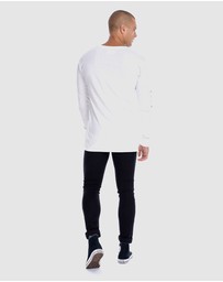 DVNT - Checkmate Long Sleeve