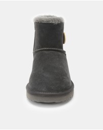 AusWooli Ugg Boots - Cabarita Short Sheepskin Wool Button Boots