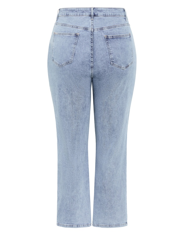 City Chic - Plus size Harley Fit Sass Straight Leg Crop Jean - light wash