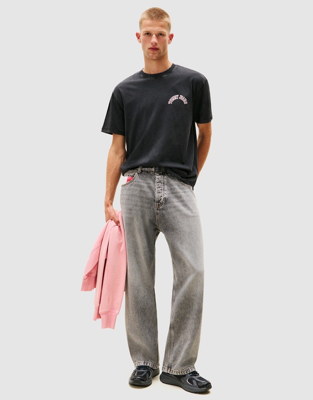 Tommy Jeans - Back Graphic Relaxed Crew Neck T-Shirt