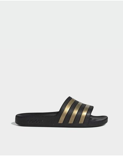 Core Black / Gold Metallic / Core Black