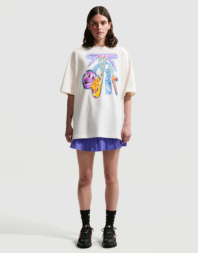 Nike - Sportswear Classic Oversized Tee