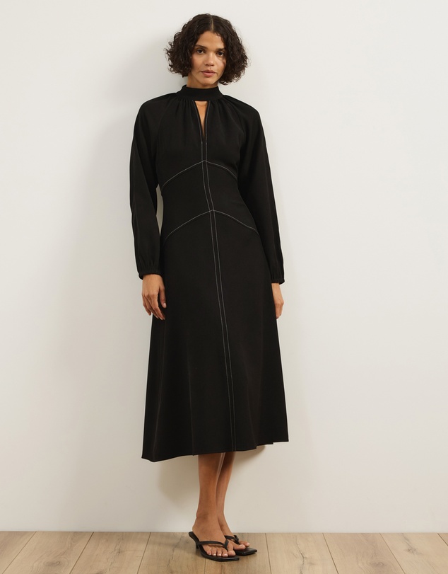Atmos&Here - Raven Long Sleeve Maxi Dress