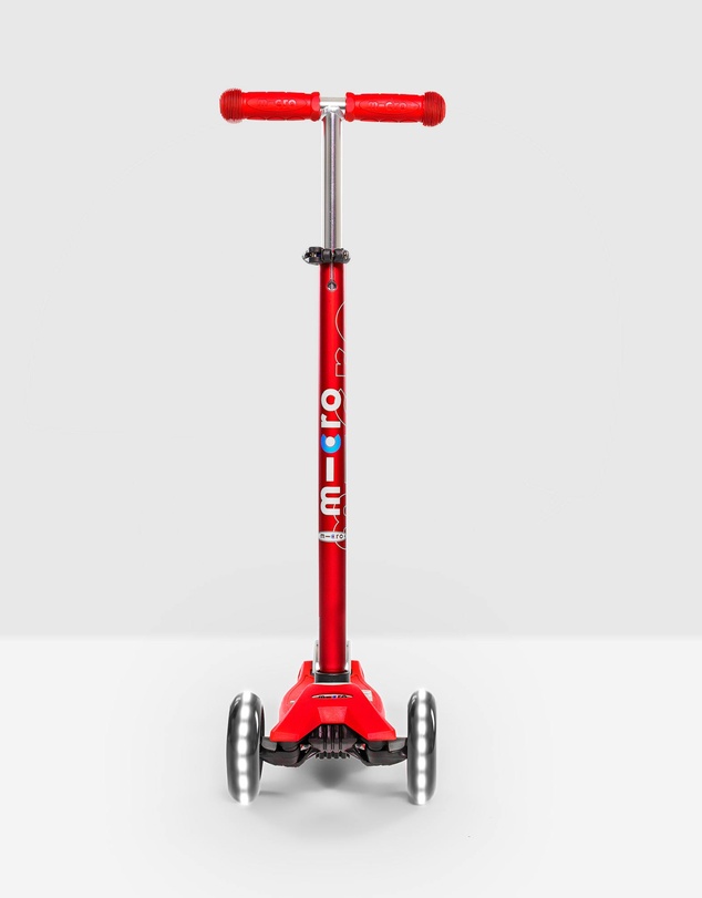 Micro Scooters - Micro Maxi Deluxe LED - 3 Wheel Scooter