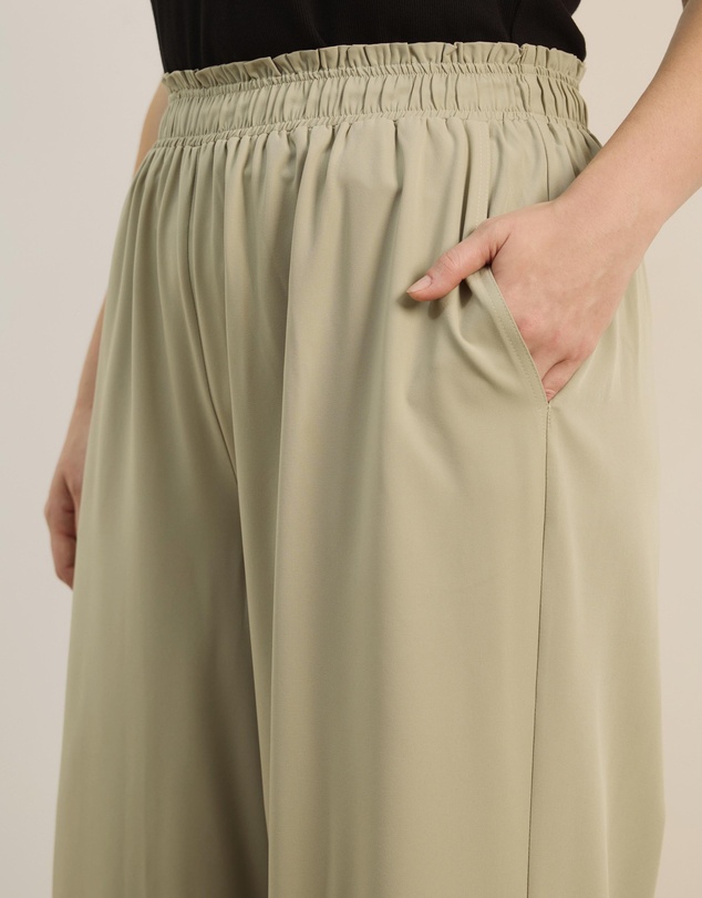Atmos&Here Curvy - Flora Wide Leg Pants