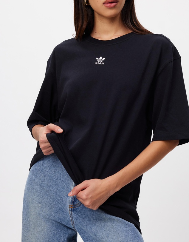 adidas Originals - Essentials Boyfriend Tee