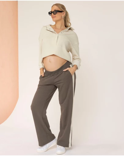 Angel Maternity - Ines Colour Contrast Side Panel Cotton Maternity Pants In Khaki