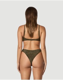 Form and Fold - The Triangle Underwire D-G Top