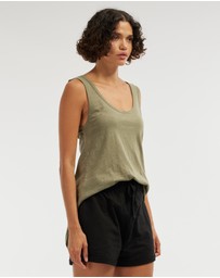 Amelius - Bailey Rounded Hem Tank