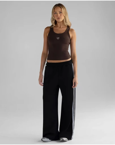 Leelo Active - Star Track Wide Leg Pants