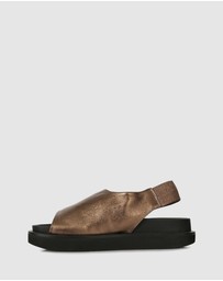 Beau Coops - Lastica Sandals
