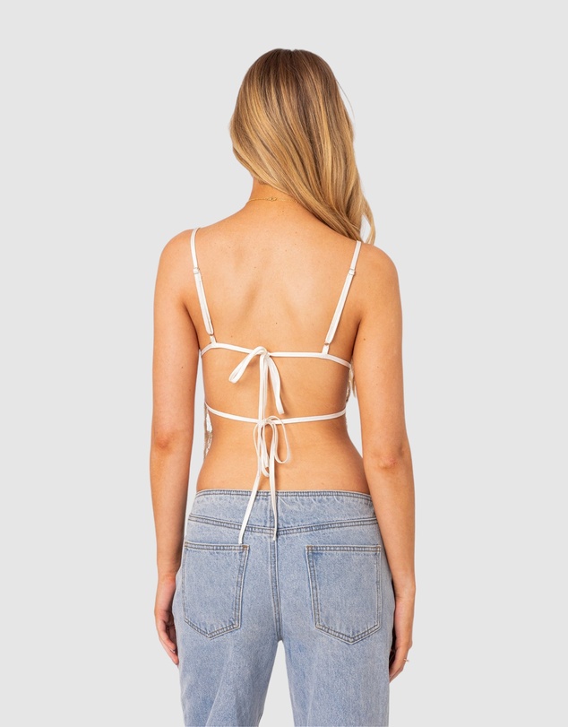 EDIKTED - Cara Sheer Lace Open Back Top