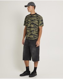 Insight - Tiger Camo Cropped T-Shirt