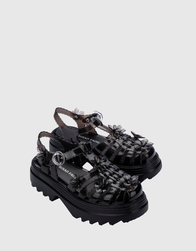 Melissa - Melissa Possession Platform + Susan Fang
