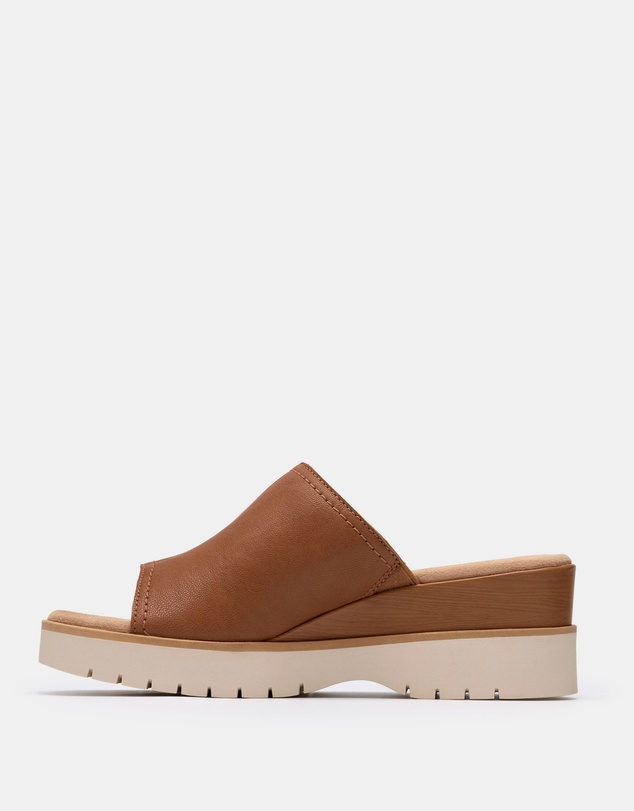 Clarks - Diaz Slide Tan