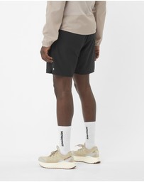 Salomon - SHAKEout CORE 7'' SHORTS NO LINER Men's
