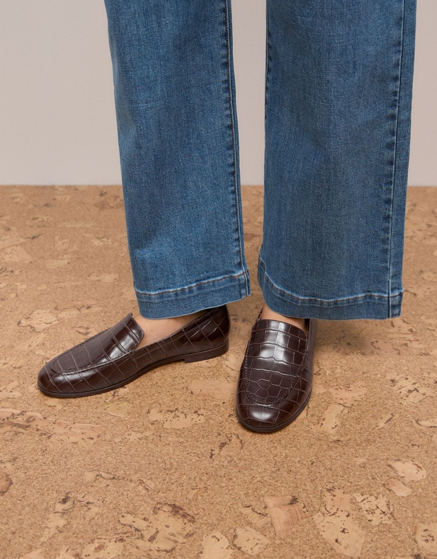 Trenery - Caela Loafer in Chocolate