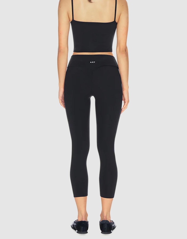 437 - The Cropped Leggings