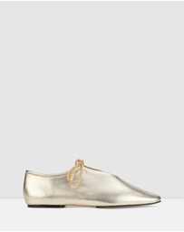 Rollie - Noah Lace Flat