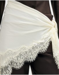 Minima Esenciales - Fior Blazer With Detachable Lace Scarf