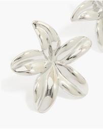 Lovisa - Waterproof Stainless Steel Small 5-Petal Flower Earrings