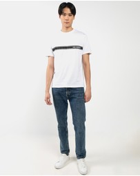 Karl Lagerfeld - Elongated Logo Graphic T-Shirt