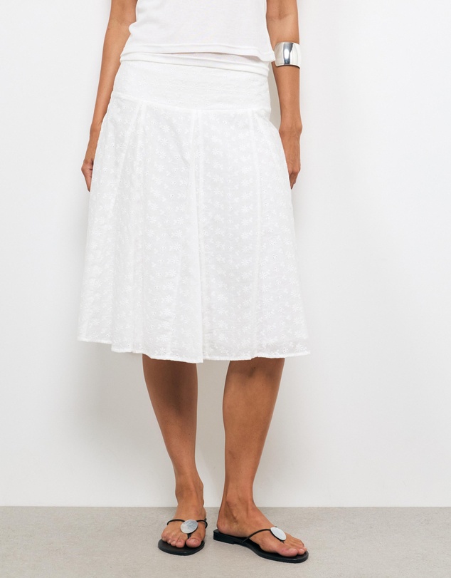 AERE - Tansy Embroidered Midi Skirt