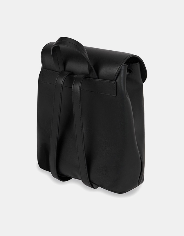 Karl Lagerfeld - Ikon Smooth Small Flap Backpack