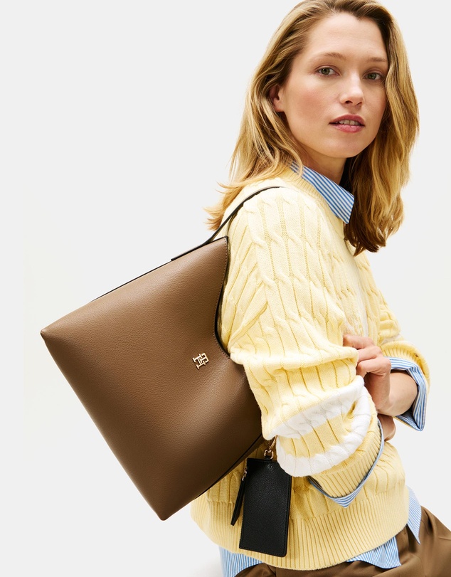 Tommy Hilfiger - Icon Shoulder Bag