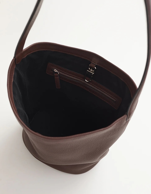 The Horse - Esme Tote