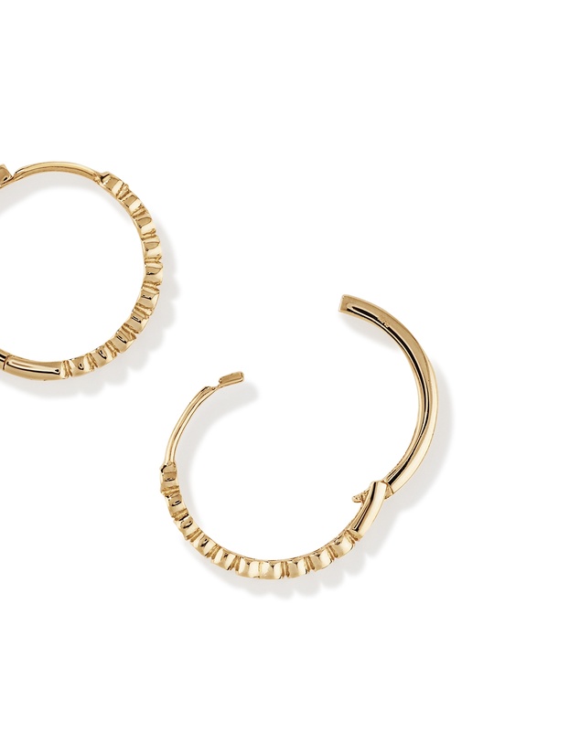 Michael Hill - Huggie Earrings in 10kt Yellow Gold