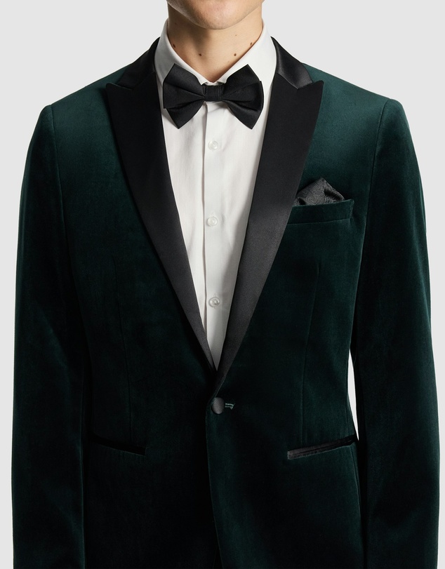 yd. - Milan Velvet Tuxedo Jacket