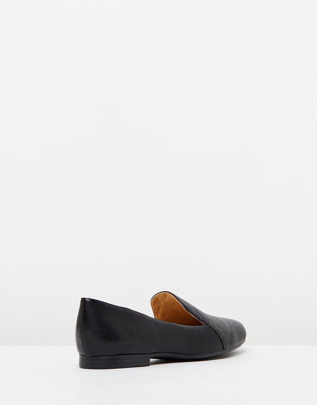Naturalizer - Emiline Loafer - Black