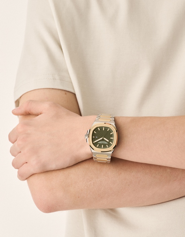 Aston Martin - GPQ 42mm Bertelli Green Dial Two-Tone Stainless Steel Bracelet Watch